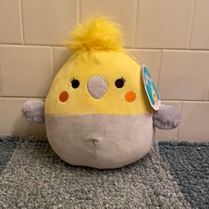 Squishmallow: BNWT Charlize 8”